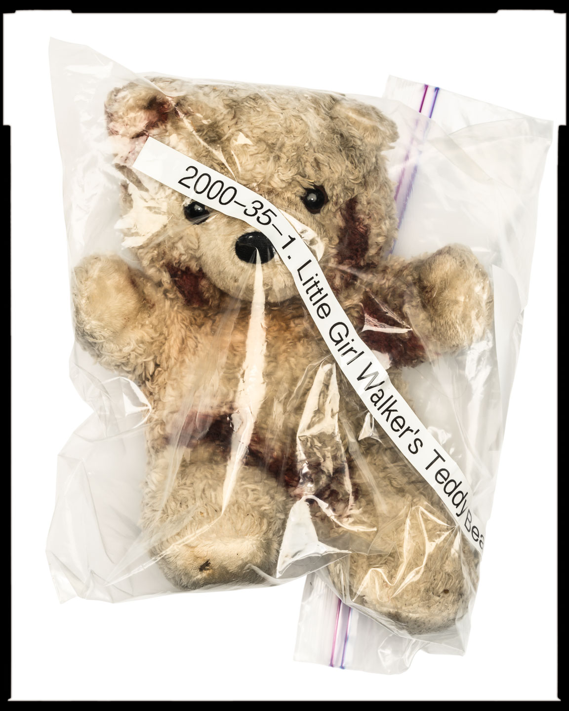 winters_ew_walking_dead_props_6530